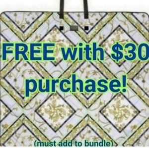 FREE W/ $30 PURCHASE Victoria's Secret packable nautical picnic blanket